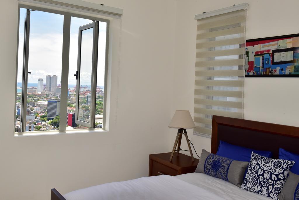 Skylounge Apartment Коломбо Екстериор снимка