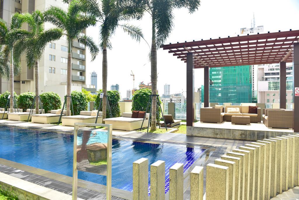 Skylounge Apartment Коломбо Екстериор снимка